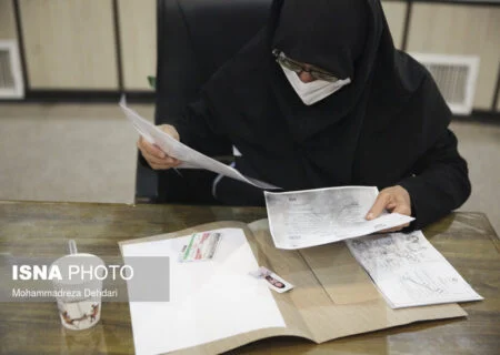 دبیر ستاد انتخابات استانداری خبرداد
                                افزایش ۳.۵ برابری نام نویسی نامزدهای انتخابات مجلس در هرمزگان