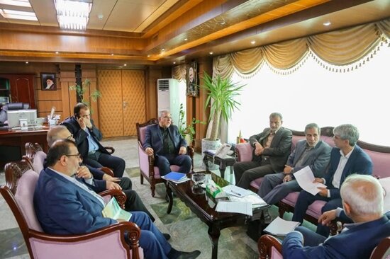 رئیس دانشگاه علوم پزشکی هرمزگان خبرداد
                                اتمام پروژه بیمارستان ۵۳۱ تختخوابی بندرعباس تا دهه فجر