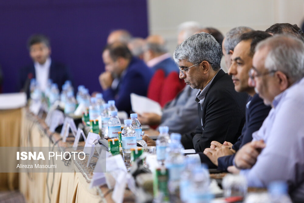 رئیس دانشگاه علوم پزشکی هرمزگان:
                                به دنبال برقراری ارتباط با دانشگاه‌های کشورهای همسایه هستیم