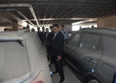 رفع کامل موانع ترخیص ۱۰۰۰ خودروی خارجی از بنادر و گمرکات هرمزگان