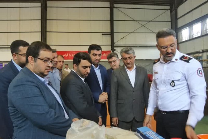 رونمایی از تجهیزات فردی و ایستگاهی سازمان آتش‌نشانی شهرداری بندرعباس