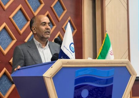 مدیرعامل آب و فاضلاب استان هرمزگان
                                ۳۵ هزار متر مکعب به ظرفیت آب‌شیرین‌کن‌های هرمزگان اضافه می‌شود