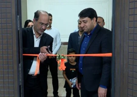 مدیرکل آموزش فنی و حرفه‌ای هرمزگان خبرداد
                                راه‌اندازی ۲۳ مرکز آموزشی فنی و حرفه‌ای بخش خصوصی در هرمزگان