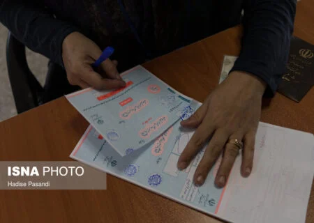 نام‌نویسی ۹۴ هرمزگانی در پیش ثبت‌نام انتخابات مجلس