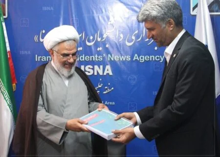 نماینده ولی فقیه در استان هرمزگان:
                                ایسنا اعتماد جامعه را جلب کرده است/باید دانشگاه‌ها، جهاددانشگاهی را در کنار خود ببینند