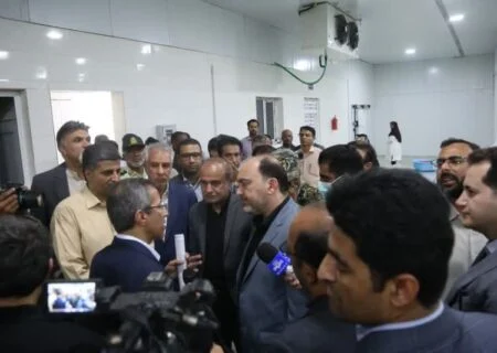 ۸۸۵ میلیارد پروژه‌ در شهرستان میناب کلنگ‌زنی یا افتتاح شد