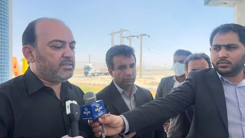 ۹۸۰ میلیارد تومان پروژه در بستک کلنگزنی یا افتتاح شد