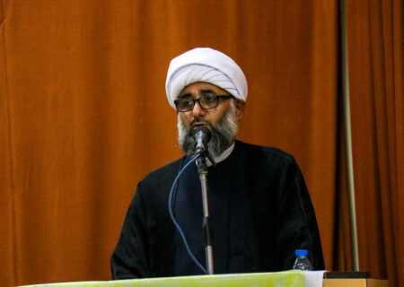 امام‌جمعه سابق حاجی‌آباد:
                                هماهنگی خوبی میان اجزای حاکمیت در حاجی‌آباد حاکم است