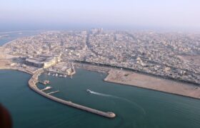 با ابلاغ معاون اول رییس جمهور انجام شد
                                انتصاب عظیم زاده اردبیلی به عنوان عضو موظف هیات مدیره منطقه آزاد قشم