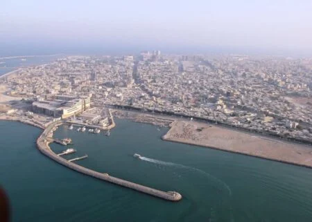 با ابلاغ معاون اول رییس جمهور انجام شد
                                انتصاب عظیم زاده اردبیلی به عنوان عضو موظف هیات مدیره منطقه آزاد قشم