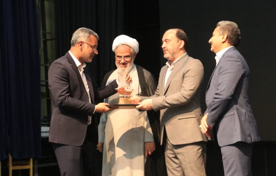برای دومین سال پیاپی مرودی فرماندار برتر شد
