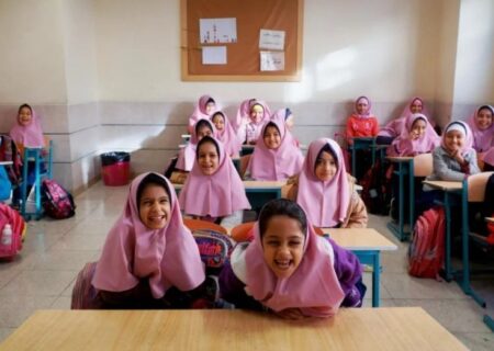 تحصیل ۵۲ هزار دانش آموز پایه اول در هرمزگان