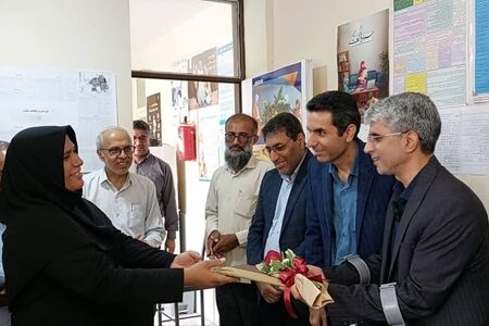 تقدیر از بهورزان خانه های بهداشت روستای چاهو و تازیان بالا
