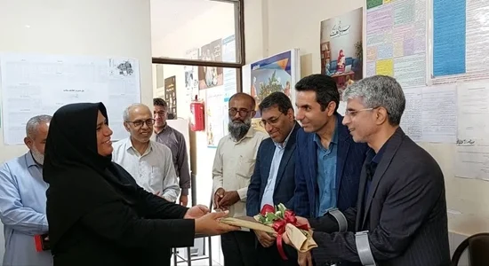 تقدیر از بهورزان خانه های بهداشت روستای چاهو و تازیان بالا