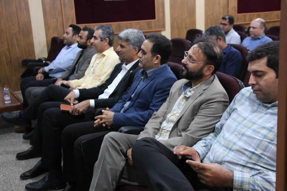 رئیس جهاد دانشگاهی هرمزگان:
                                ارتقاء کیفیت فعالیت‌های پژوهشی و آموزشی در دستور کار است