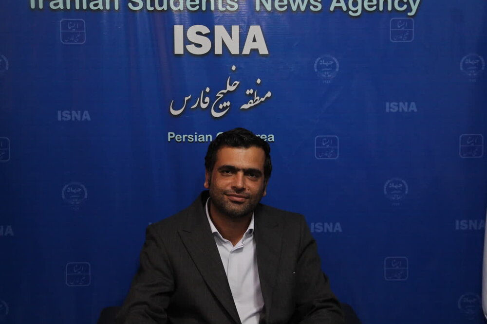 سرپرست معاونت آموزش استاندارد هرمزگان خبرداد:
                                 برگزاری آزمون استخدامی استاندارد در ۲۱ مهرماه
