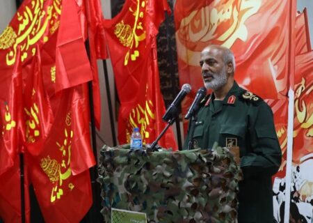 فرمانده قرارگاه مدینه منوره:
                                اقتصاد، عرصه نوین نبرد علیه باطل است