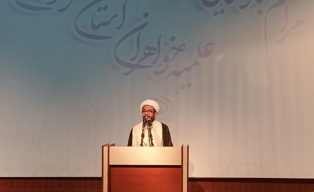مدیر حوزه‌های علمیه خواهران:
                                زمینه‌سازی برای ظهور، مهم‌ترین وظیفه طلبگی است