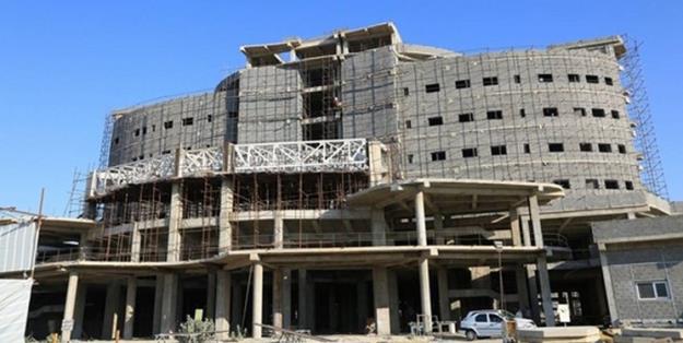 مردم بندرعباس به علت کمبود امکانات بیمارستانی به استان‌های دیگر سفر می‌کنند