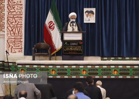 نماینده ولی فقیه در استان هرمزگان:
                                نهادینه کردن وقف، فاصله طبقاتی را کاهش می‌دهد