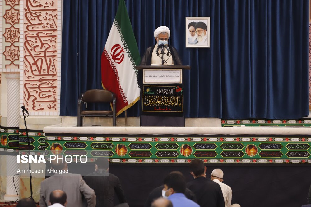 نماینده ولی فقیه در استان هرمزگان:
                                نهادینه کردن وقف، فاصله طبقاتی را کاهش می‌دهد