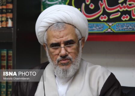 نماینده ولی فقیه در استان هرمزگان:
                                شعر باید در خود حماسه داشته باشد/فرهنگ ایرانی در معماری اصیل ایرانی هویداست