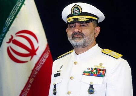 با حضور امیردریادار ایرانی؛
                                نمایشگاه قطعه سازی نیروی دریایی ارتش در بندرعباس افتتاح شد