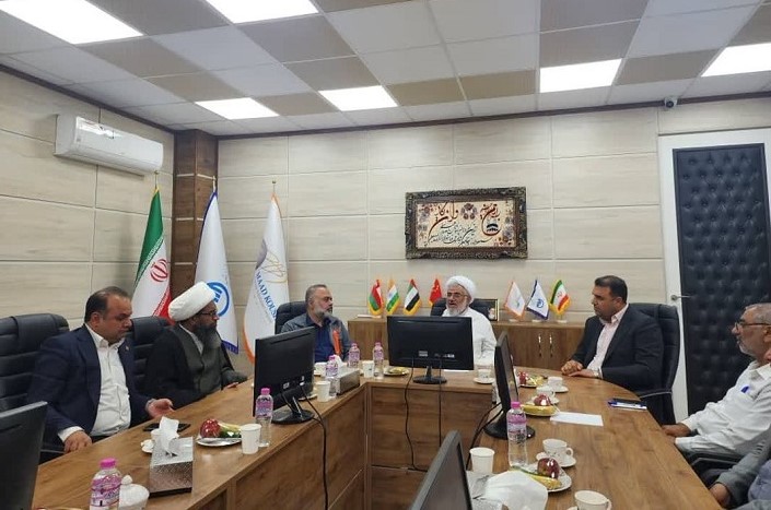 تمدن نوین اسلامی از مسیر اقتصاد دریاپایه می‌گذرد / تقویت بخش خصوصی به رشد دولت کمک می‌کند