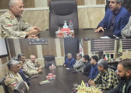 دیدار مدیر کل شیلات هرمزگان با فرمانده مرزبانی هرمزگان / حراست از ذخایر آبزیان لازمه پایداری صید و صیادی