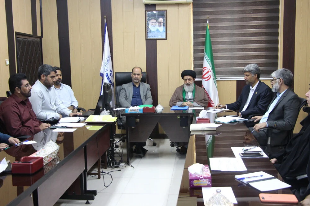 رئیس مجمع بسیج سپاه امام سجاد (ع):
در استفاده از ظرفیتهای دریایی موفق نبودهایم/ تنها ۲۰ درصد ظرفیت را نقد کردهایم
