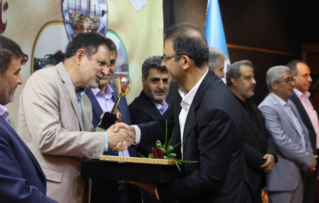 ستاره خلیجفارس برترین پالایشگاه کشور شناخته شد