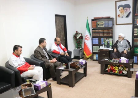 نماینده ولی فقیه در هرمزگان:
                                ارتباط دستگاه‌ها برای ارائه خدمات در مواقع بحران تقویت شود
