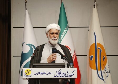  امام جمعه کیش:
                                پروازهای فرودگاه کیش افزایش پیدا کند