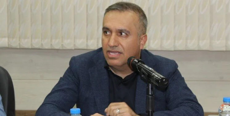 با رای مجموع عمومی تنیس روی میز
                                رئیس جدید هیات تنیس روی میز هرمزگان انتخاب شد