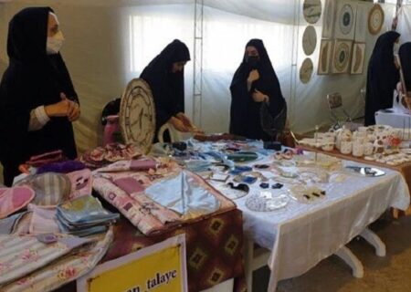 برپایی نمایشگاه اقتصاد مقاومتی هفته بسیج در بندر خمیر