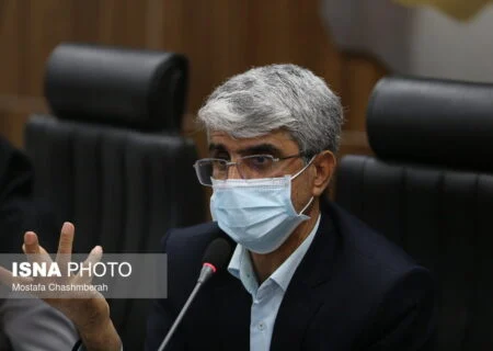 رئیس دانشگاه علوم پزشکی هرمزگان:
                                عقب‌ماندگی حوزه بهداشت و درمان هرمزگان با تزریق اعتبارات ویژه جبران می‌شود