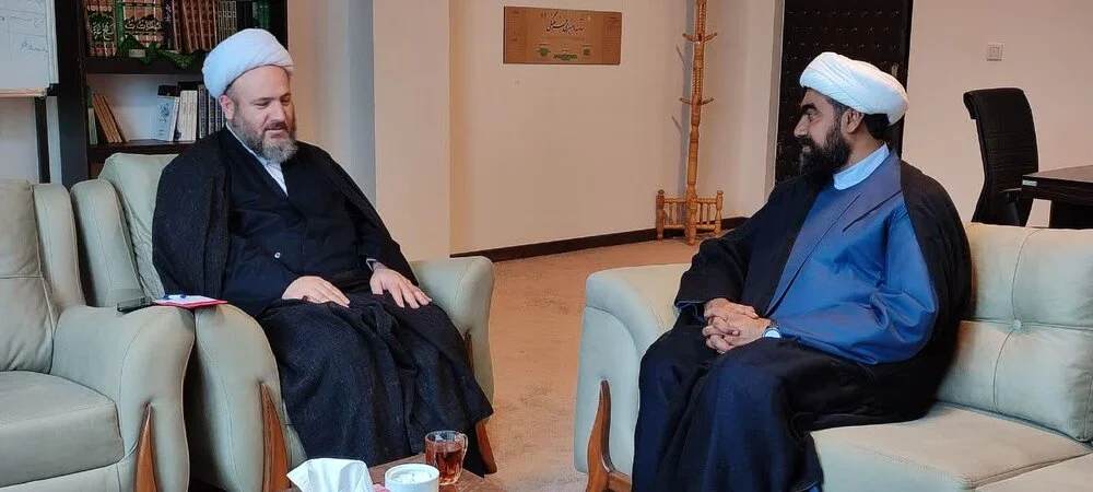 مدیر گزینش ائمه جمعه کشور:
همافزایی ظرفیتهای شبکه امامت و دانشگاهها اتفاقات بزرگی را رقم خواهد زد