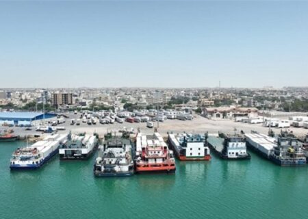 مدیرکل بنادر و دریانوردی هرمزگان:
                                بیش از یک میلیون تُن کالای اساسی در بندر شهید رجایی تخلیه شد