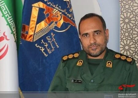 مسئول بسیج فرهنگیان هرمزگان:
                                دانشجویان برای تقویت روحیه کار تیمی در تشکل‌ها عضو شوند