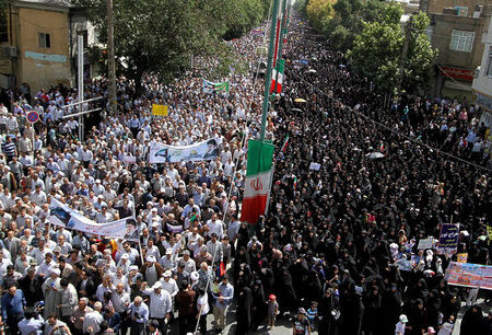 مسئول شورای هماهنگی تبلیغات اسلامی هرمزگان:
                                مسیرهای راهپیمایی یوم‌الله ۱۳ آبان در هرمزگان اعلام شد