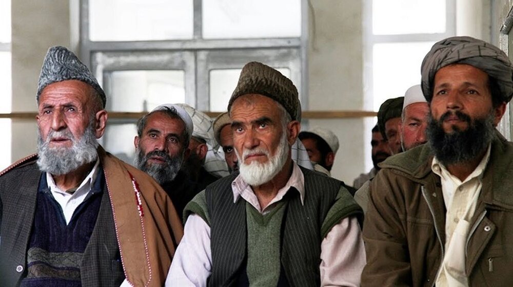 معاون آموزش و پرورش هرمزگان اعلام کرد؛
                                آموزش و توانمندسازی ۱۰۰۰ تبعه خارجی بزرگسال در هرمزگان