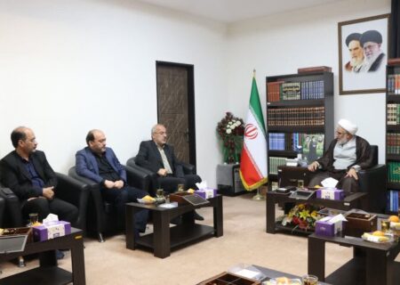 معاون سیاسی وزیر کشور عنوان کرد:
                                پمپاژ اخبار منفی در دستور کار دشمن/تولید روزانه بیش از ۴ میلیون محتوای فارسی ضداسلامی