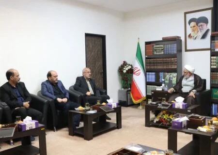 معاون سیاسی وزیر کشور عنوان کرد:
                                پمپاژ اخبار منفی در دستور کار دشمن/تولید روزانه بیش از ۴ میلیون محتوای فارسی ضداسلامی