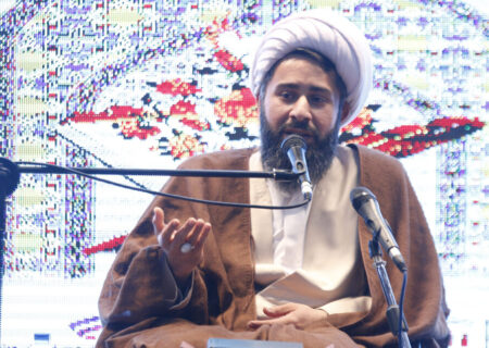 رئیس ستاد برگزاری نماز جمعه بندرعباس:
                                جشن بزرگ مادرانه یکشنبه در مسجد جامع بندرعباس برگزار می‌شود