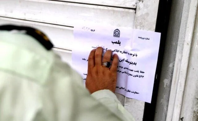 رییس پلیس امنیت عمومی هرمزگان:
۲۰ واحد صنفی متخلف عفاف و حجاب در هرمزگان پلمب شدند