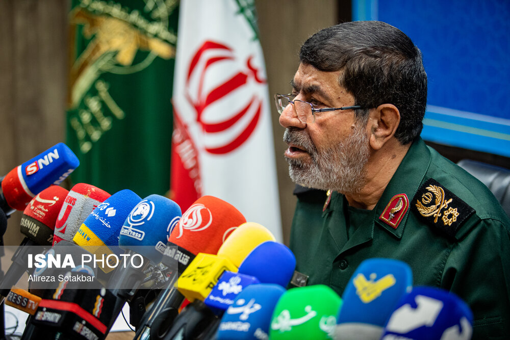 سخنگو سپاه پاسداران انقلاب اسلامی:
                                سردار شهید «علی حاجبی» وجودش را در بوته ایمان، صیقل داده بود