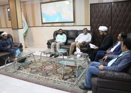 سرپرست ستاد هماهنگی کانون‌های فرهنگی هنری مساجد هرمزگان:
                                طرح «سکوی خدمات محلی» گفتمان امامت را ترویج می‌کند