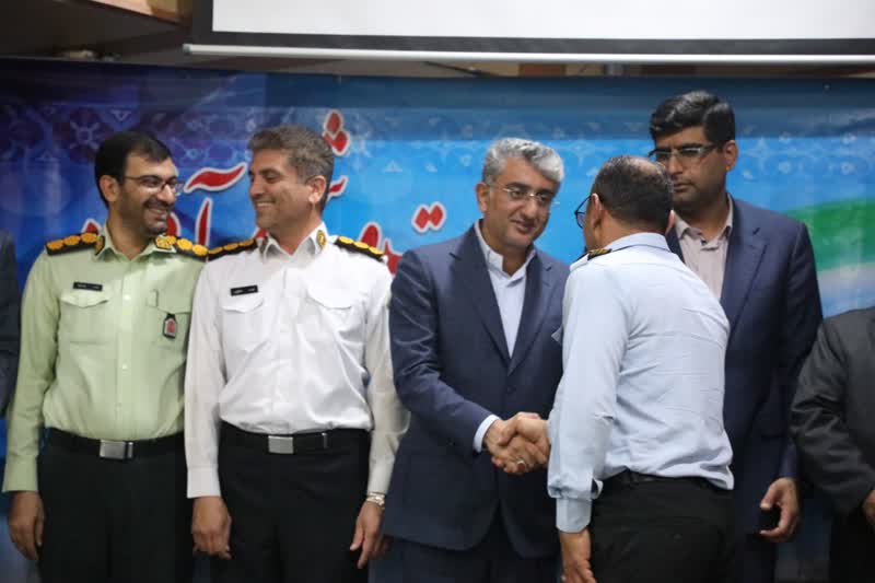 مراسم گرامیداشت روز ملى حمل و نقل در سالن همایش فردوسى شهردارى مرکزى برگزار شد