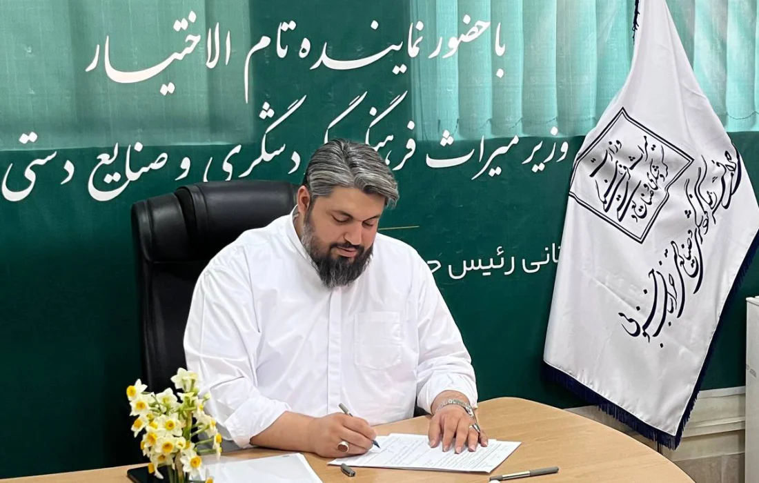 برپایی میز ارتباطات مردمی وزارت میراثفرهنگی در هرمزگان