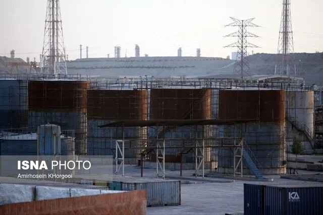 بهرهبرداری از کارخانهای که قیر ایران را به شرق دور و آفریقا میرساند